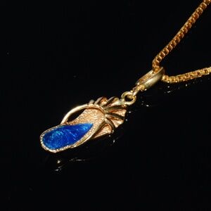 GORGEOUS ITALIAN SOLID 18K YELLOW GOLD SANDAL HEEL ENAMELED ENHANCER PENDANT